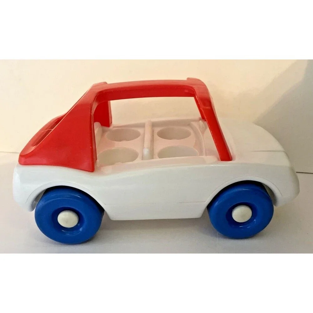 Vintage Little Tikes Chunky Car Toddler Tots Family Red White Sedan Carry Handle